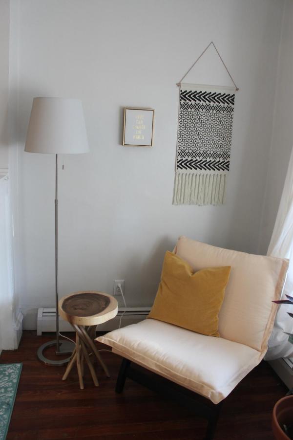 Accentuated Apartment In Manayunk Philadelphia Exterior foto