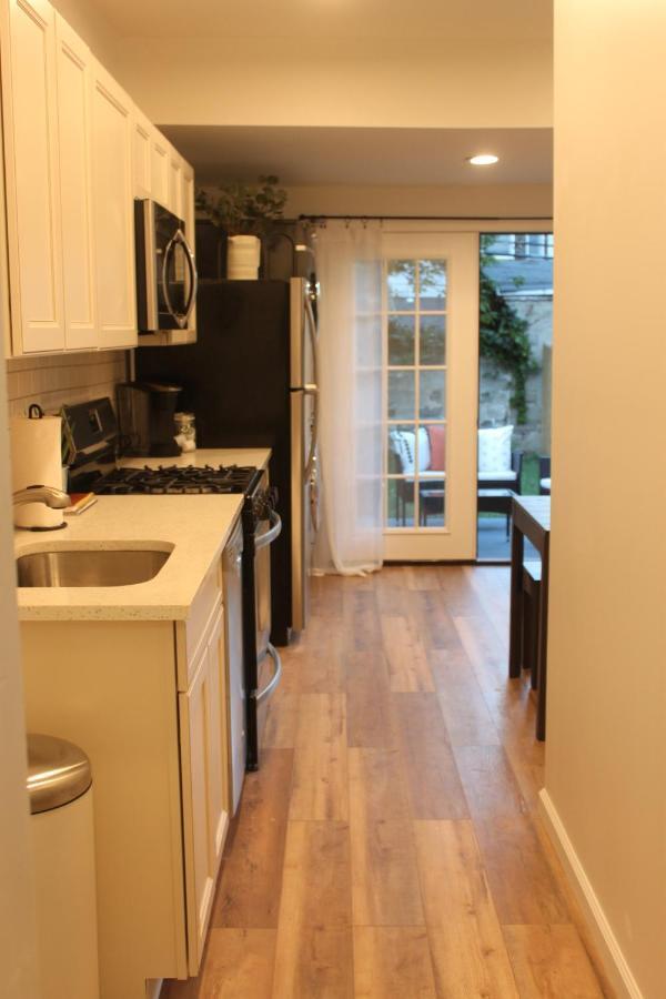 Accentuated Apartment In Manayunk Philadelphia Exterior foto